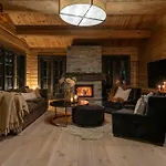 Feriehus Modern Log With Hot Tub And Sauna *