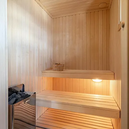 Modern Log With Hot Tub And Sauna * Veggli