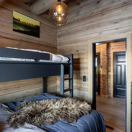 Modern Log With Hot Tub And Sauna *