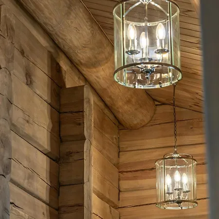 Traditional Feel In Modern Log Holiday home