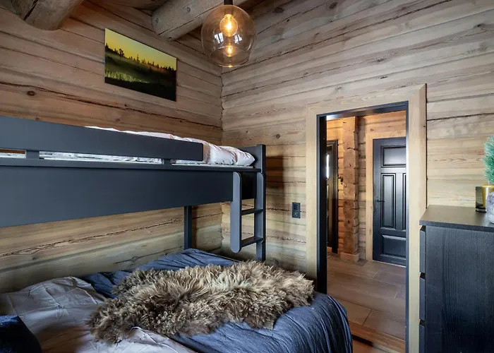 Modern Log With Hot Tub And Sauna *