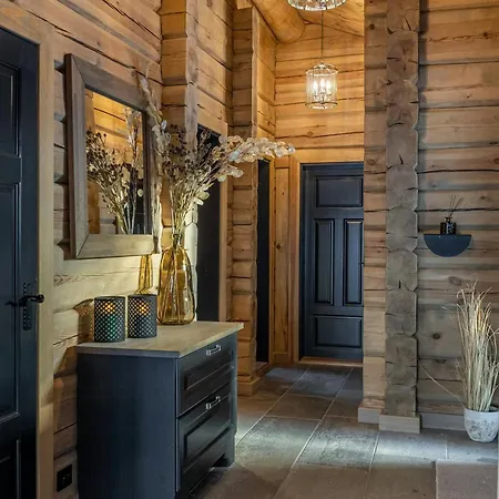 Modern Log With Hot Tub And Sauna * Veggli